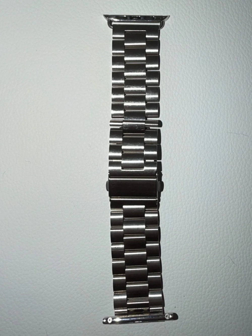 Stainless Steel Apple Watch Band (Unisex) - Silver (New!)